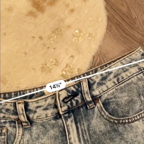 Pacsun acid wash mom shorts - Picture 4 of 6